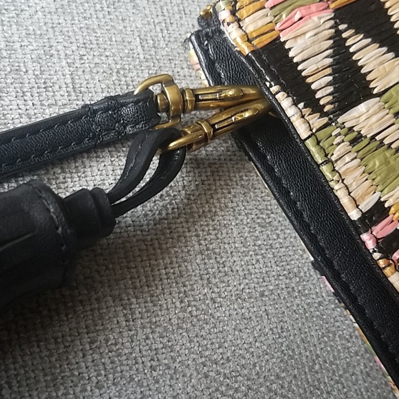 NWOT Ann Taylor Clutch - Picture 4 of 6